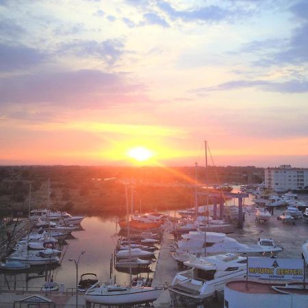 Holidays Penthouse Vues Panoramiques Sur Le Port Naval,Un Sejour Elegant Assure " Wifi Parquing Gratuit Ρόζες Εξωτερικό φωτογραφία