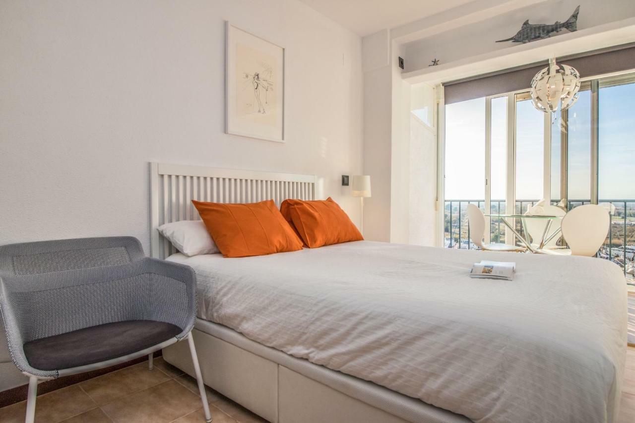 Holidays Penthouse Vues Panoramiques Sur Le Port Naval,Un Sejour Elegant Assure " Wifi Parquing Gratuit Ρόζες Εξωτερικό φωτογραφία
